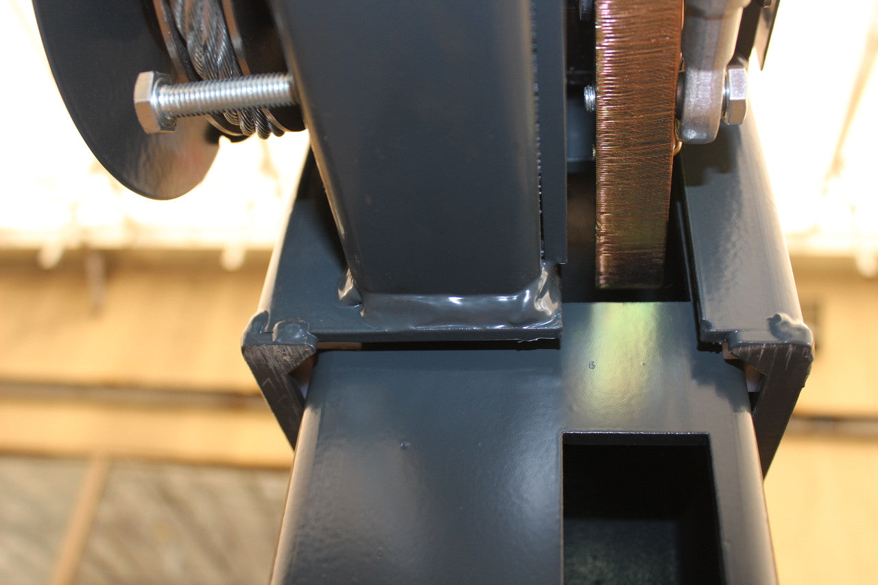 Stratus Compact Enclosed 4 Post 9k lbs Storage Parking Car Lift w/casters SAE-P49C