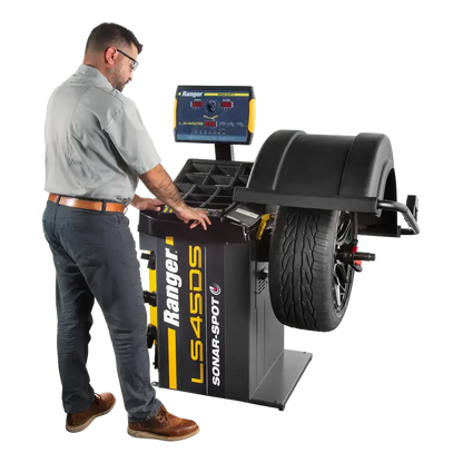 Ranger LS45DS Laser-Spot 3D Wheel Balancer w/ Free Wheel Weight