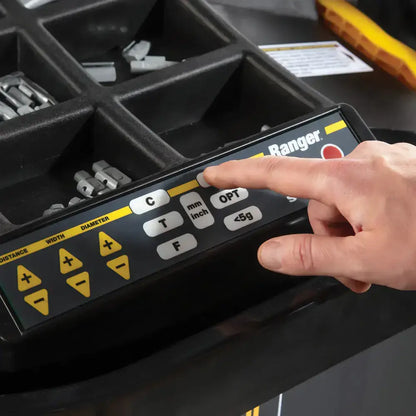 Ranger LS45DS Laser-Spot 3D Wheel Balancer w/ Free Wheel Weight