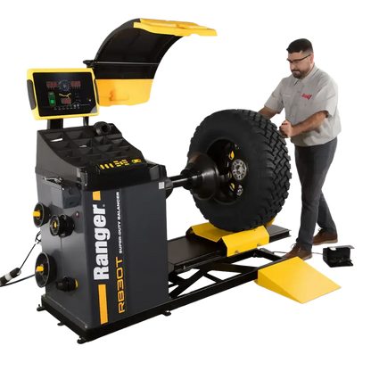 Ranger RB30T Heavy-Duty Truck Wheel Balancer, High Capacity Commercial Balancer - 5140179