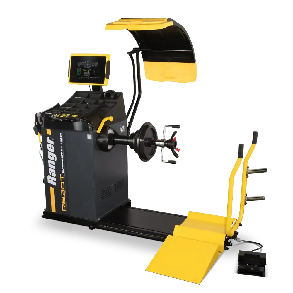 Ranger RB30T Heavy-Duty Truck Wheel Balancer, High Capacity Commercial Balancer - 5140179