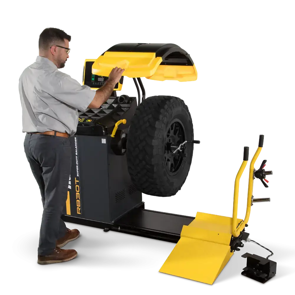 Ranger RB30T Heavy-Duty Truck Wheel Balancer, High Capacity Commercial Balancer - 5140179
